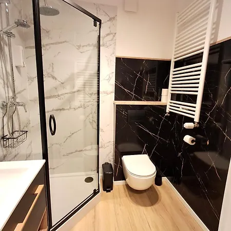 Szklar-ski * 스클라르스카포렘바